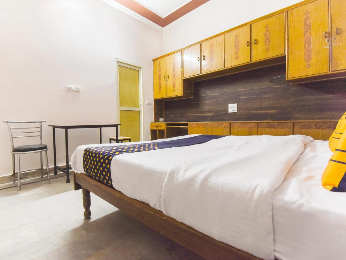 Spot On 70295 Sky Inn Jalandhar Exterior photo