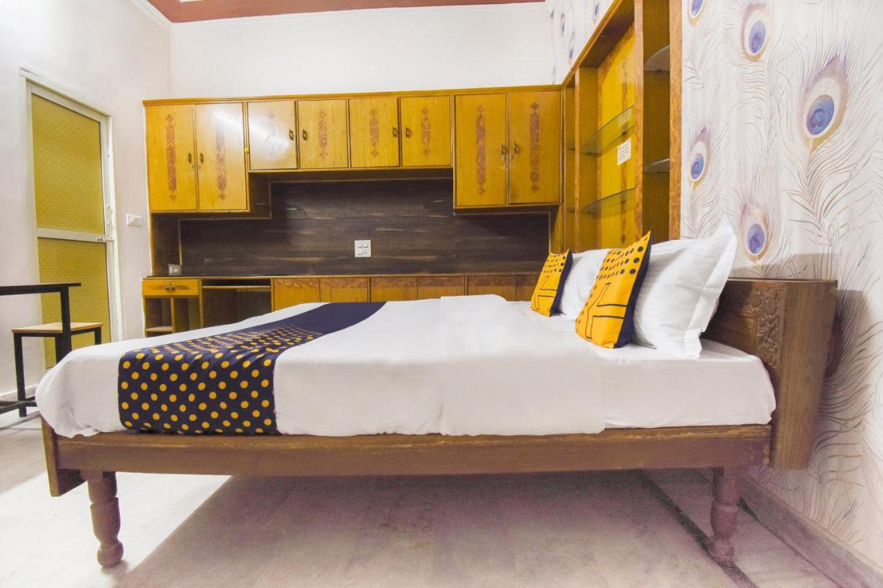 Spot On 70295 Sky Inn Jalandhar Exterior photo